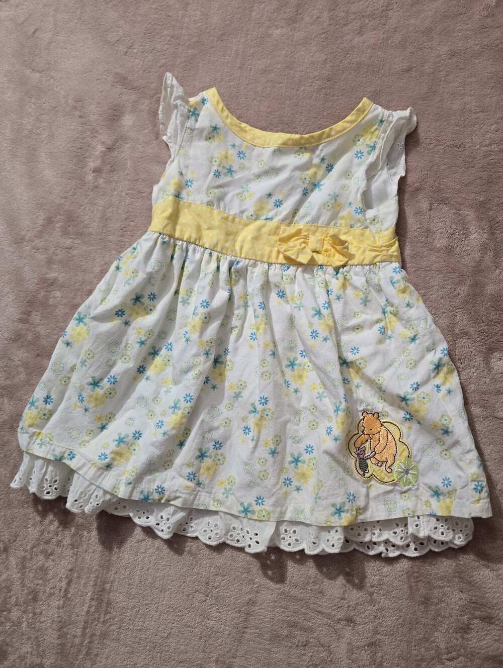 Disney Winnie The Pooh Vintage Classic Pooh Print Dress Eyelet Size 12 Month